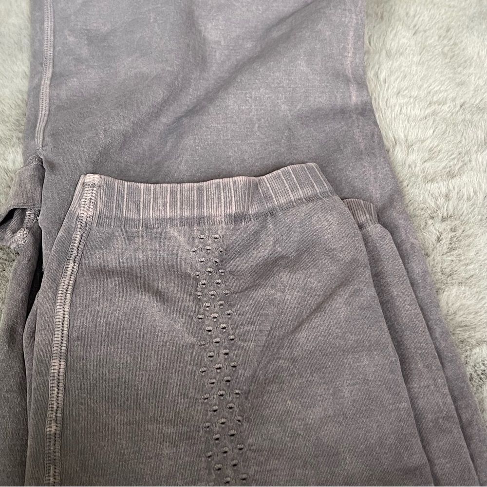 NWOT Free People Movement good karma legging size M/L - Picture 6 of 13